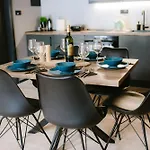 Pinery A-frame House *