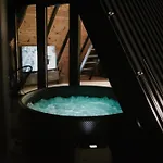 Pinery A-frame House Chalet *